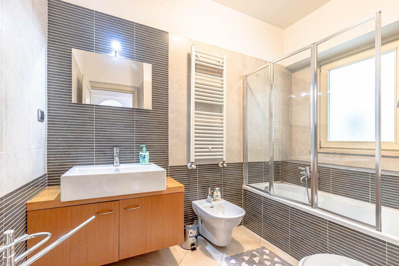 Apartament Rocco'S Holidays Rzym Zewnętrze zdjęcie